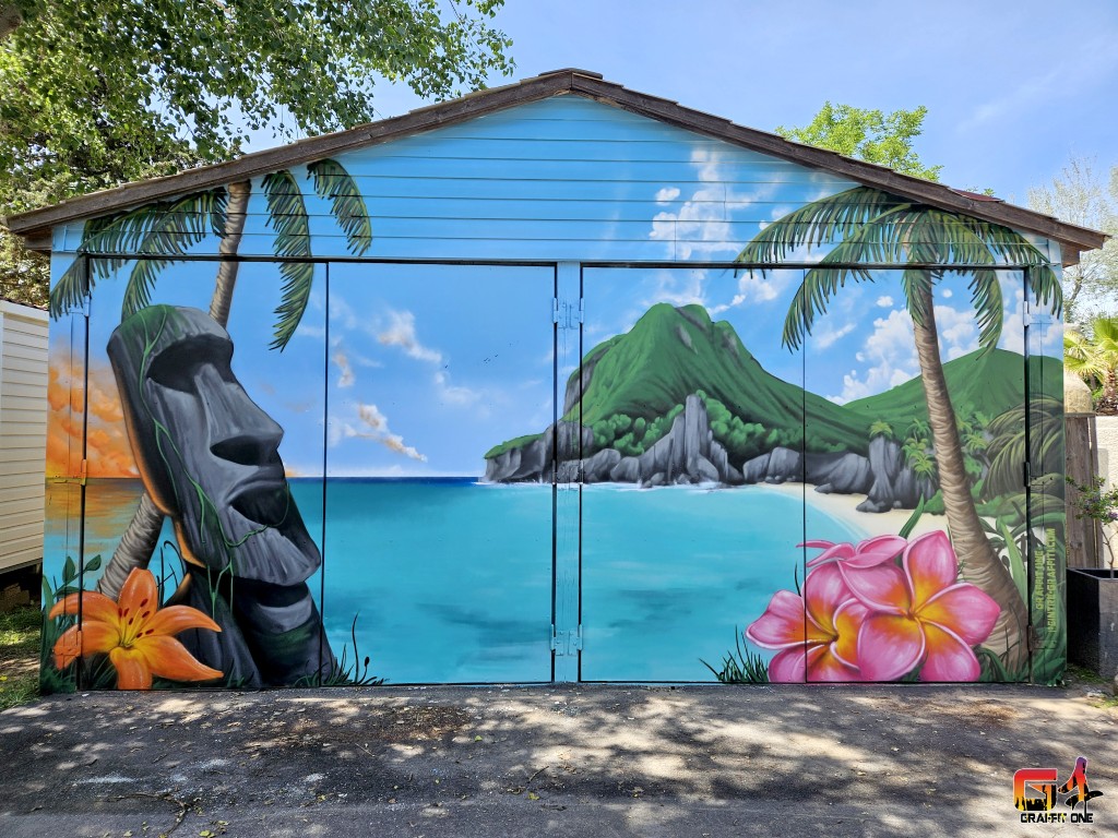 Fresque île de Pâques — Camping Cayola